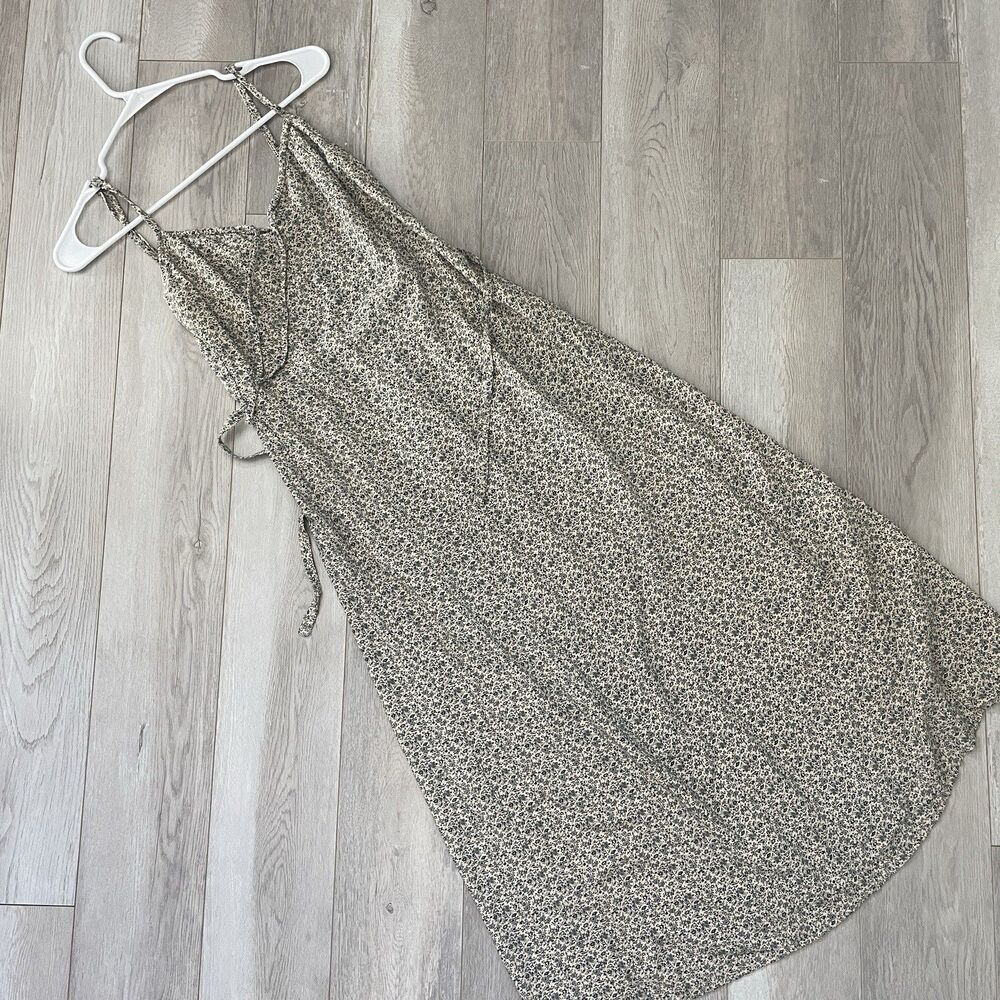 Brandy Melville Dress floral midi womens Cream Blue (one size) feminine